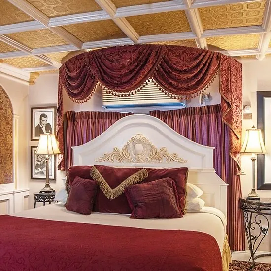 Hollywood Romance suite, view 2