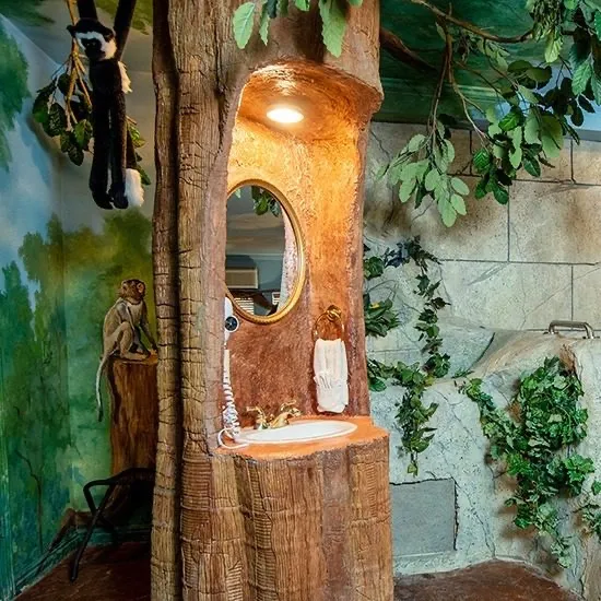 Jungle Safari suite, view 3