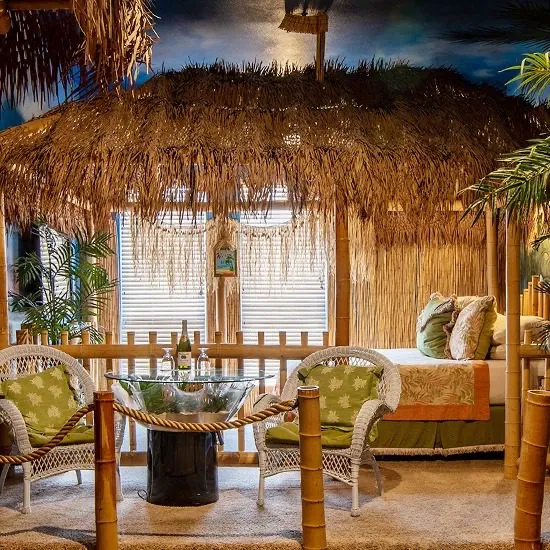 Hawaiian Paradise suite, view 3