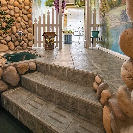 Country Garden suite, view 3