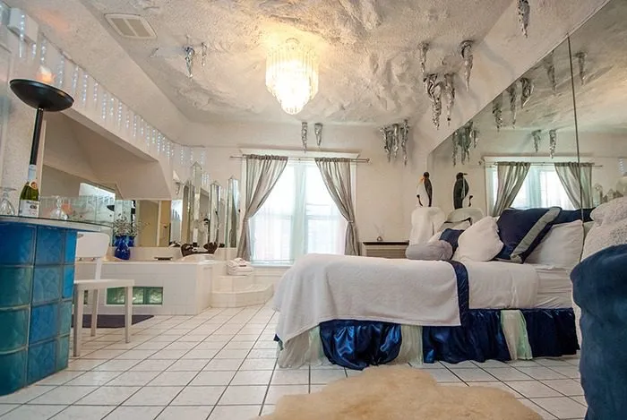 Fire & Ice suite, view 4