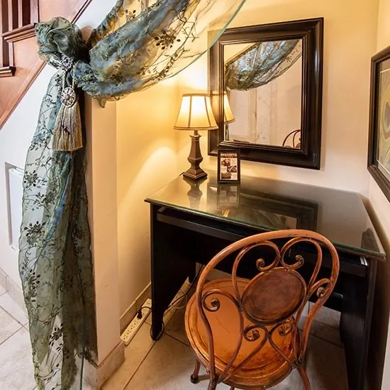 Taj Mahal suite, view 2