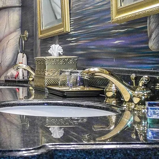 Phantom of the Opera suite, view 3