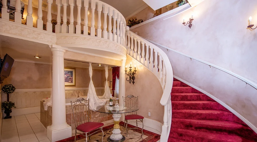 Honeymoon Suites in Salt Lake City: A Romantic Getaway at Anniversary Inn