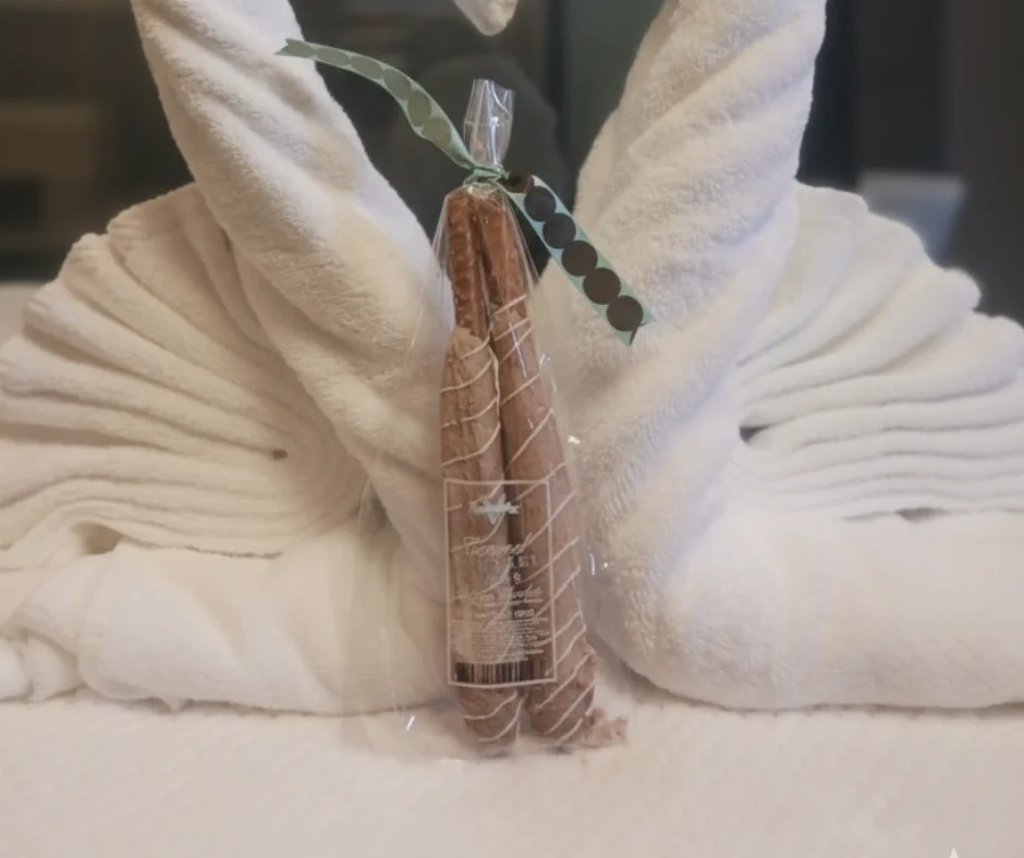 2 fancy pretzel rods